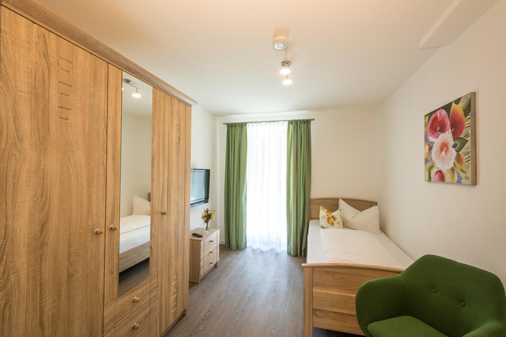 Ferienhaus Villa Alpenpanorama Ольштадт Экстерьер фото